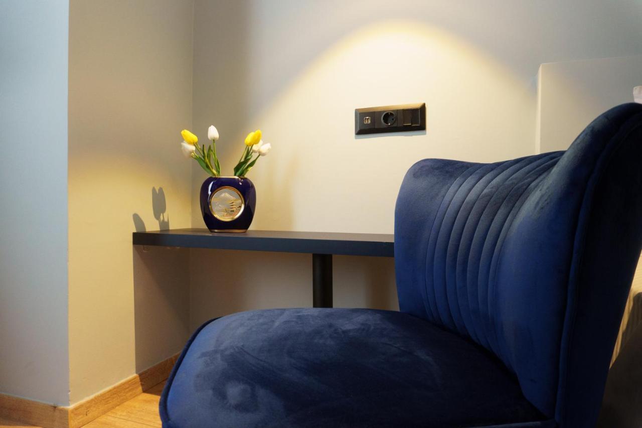 Sani Deluxe Suites Home- Monastiraki Square - Brand New Home Афины Экстерьер фото