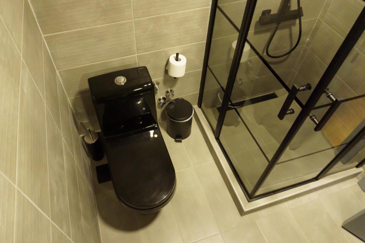 Sani Deluxe Suites Home- Monastiraki Square - Brand New Home Афины Экстерьер фото